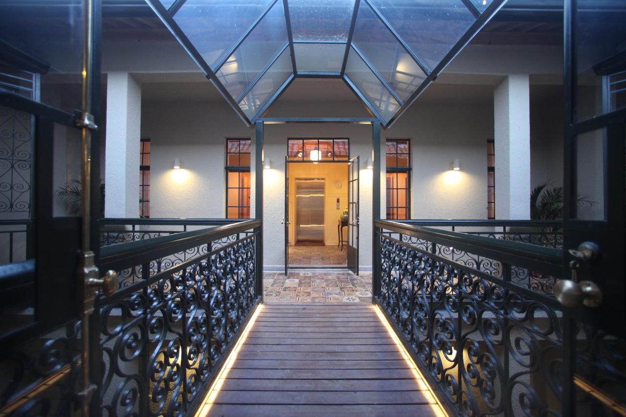 Imperial Guard Boutique Hotel御前侍卫艺术精品酒店 Yi (Anhui) Exterior photo