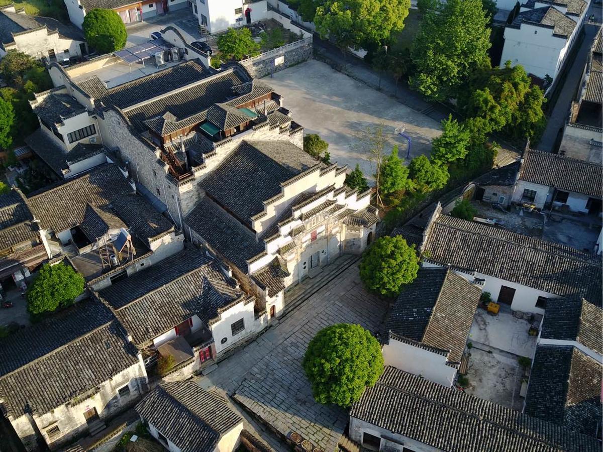 Imperial Guard Boutique Hotel御前侍卫艺术精品酒店 Yi (Anhui) Exterior photo